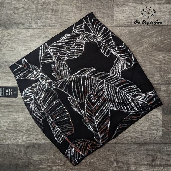 Express Sequin Mini Skirt Size XS - Picture 5 of 5